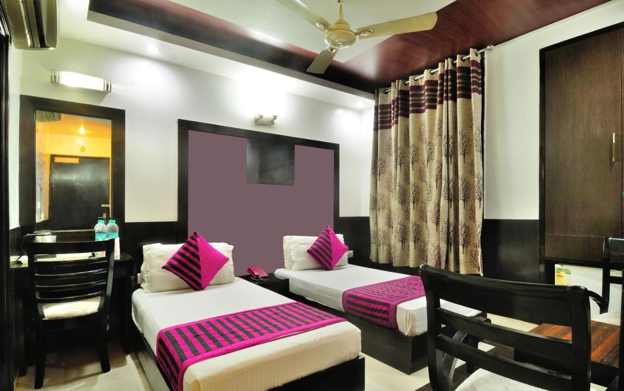 The Bonlon Inn-Near Blk Hospital Delhi Kültér fotó